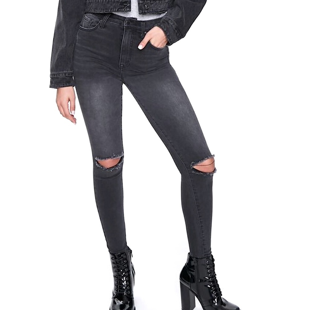 🩵LIKE NEW🩵 Forever 21 Fairfax Distressed High Rise Super Skinny Jeans 29